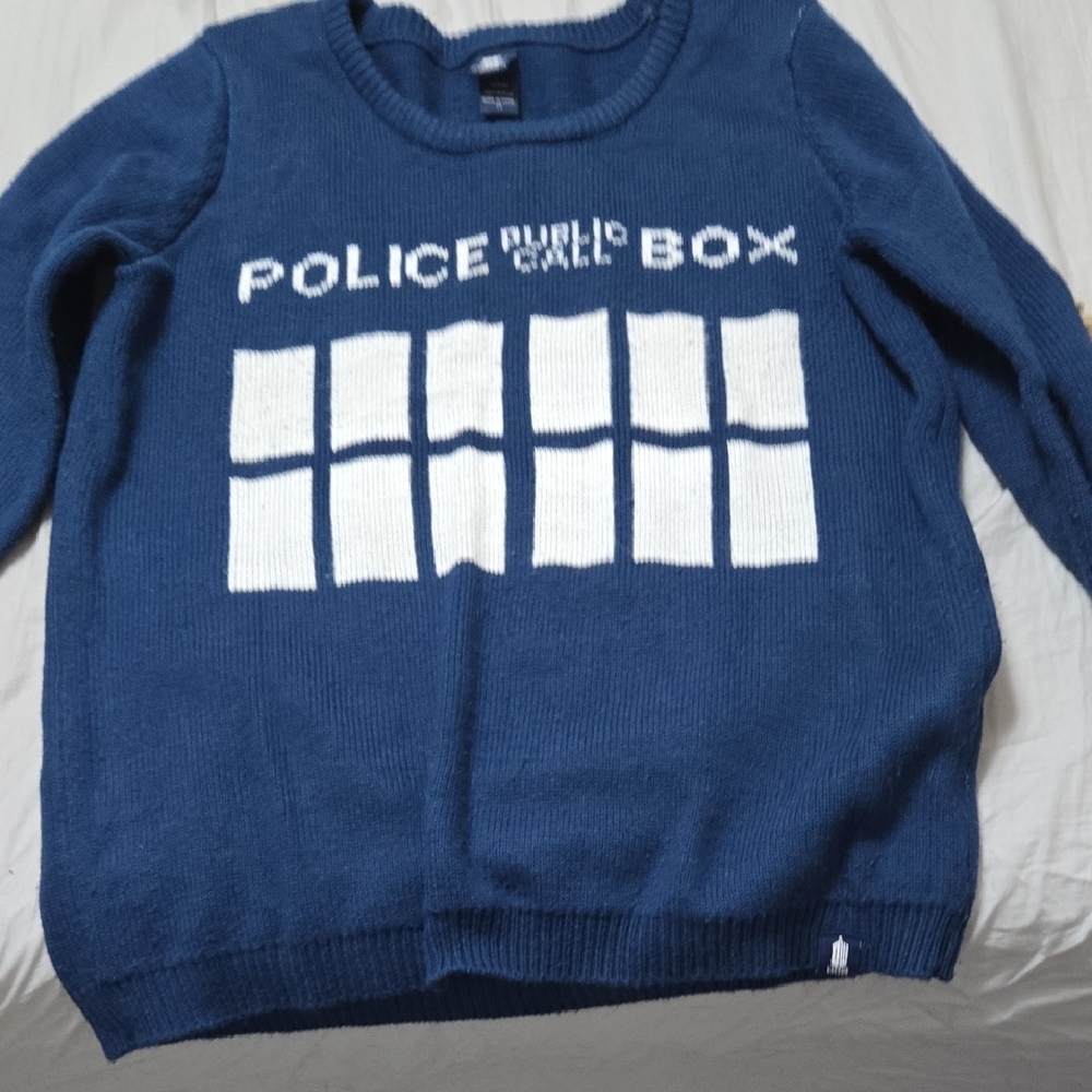 Dr WHO Sweater